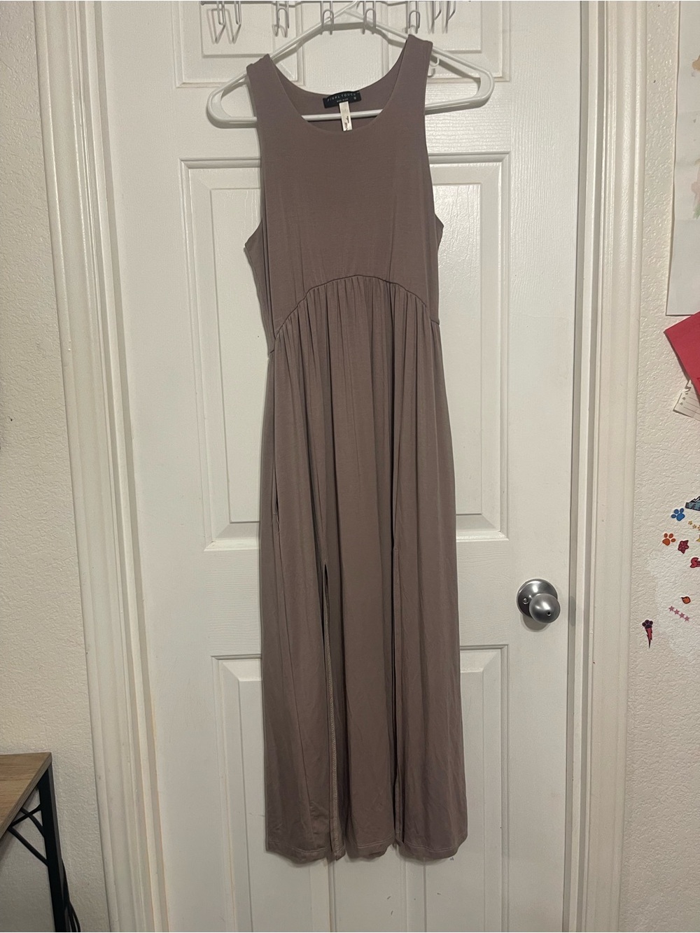 Sleeveless double slit maxi Mauve dress